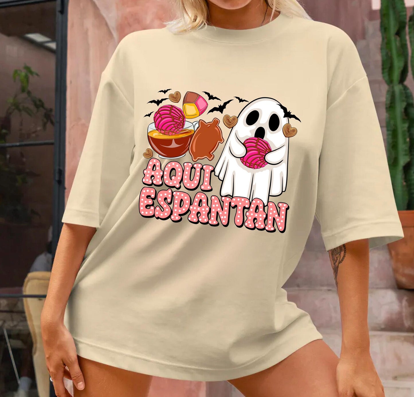 Aqui Espantan Tshirt, Latina Halloween Shirt, Conchas Tee