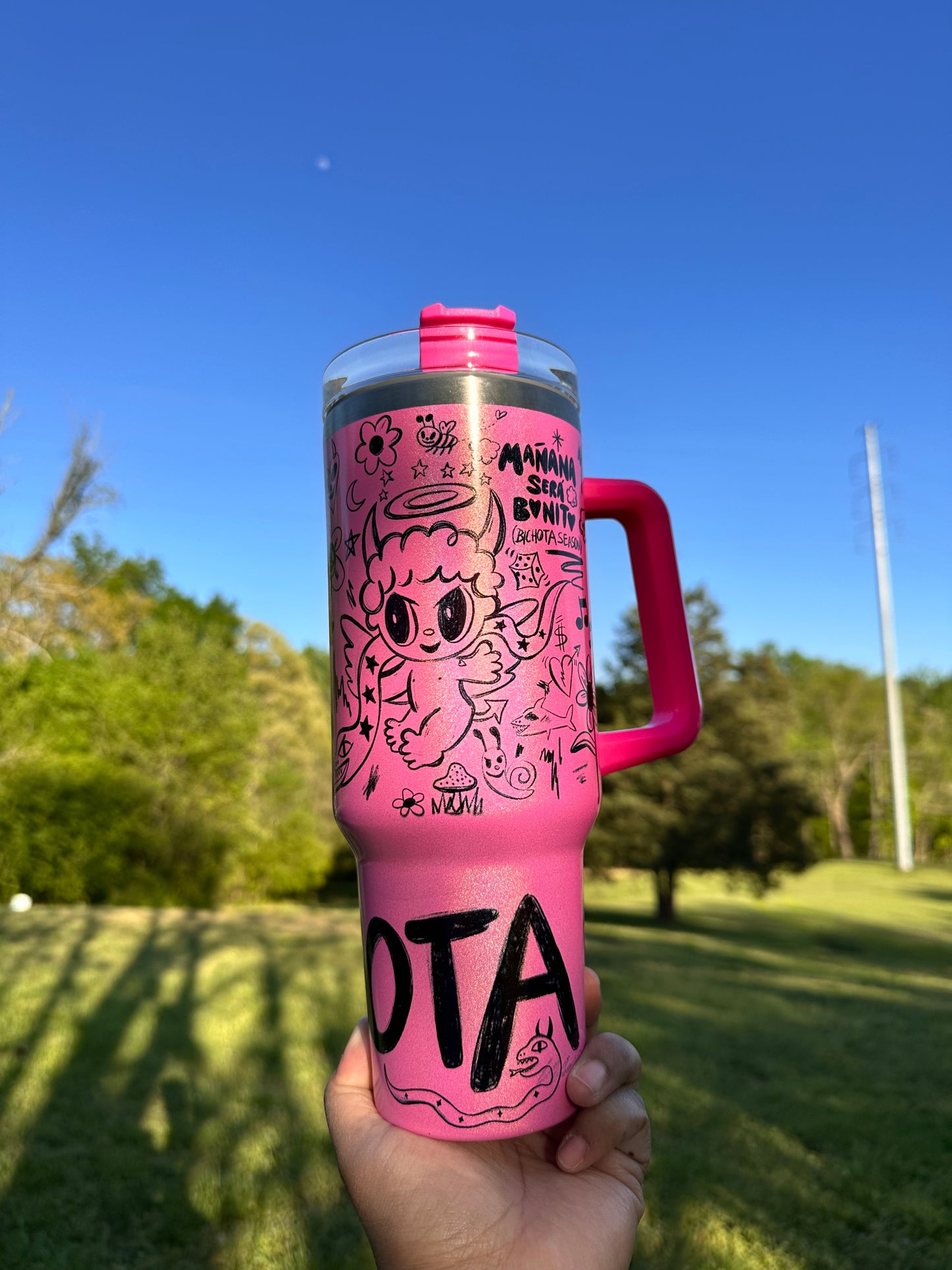 40oz Bichota Shimmer Tumbler, Cute Tumbler