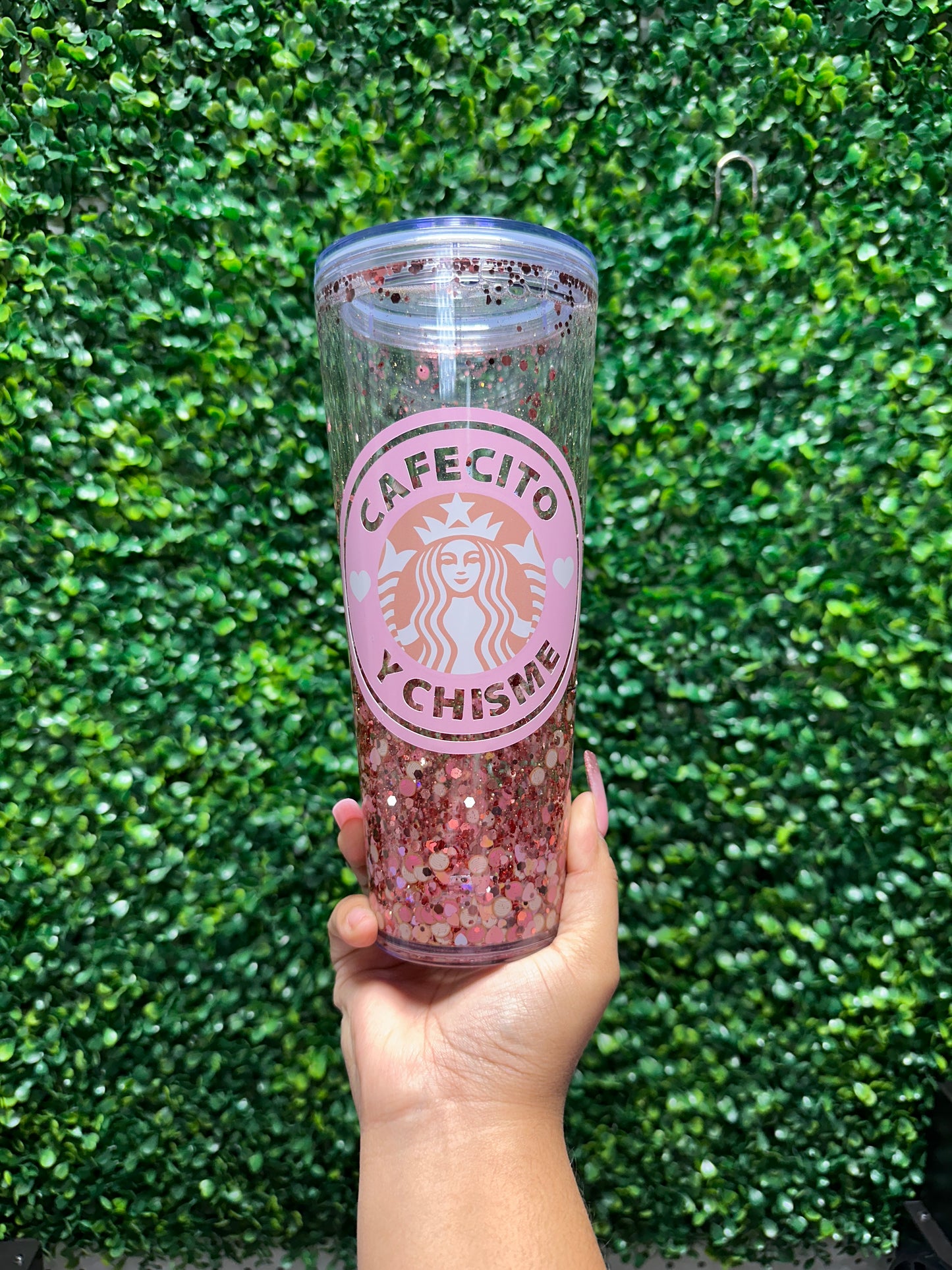 Starbucks Cafecito Y Chisme Snowglobe Glass Cup, Concha 16oz Glass Cup
