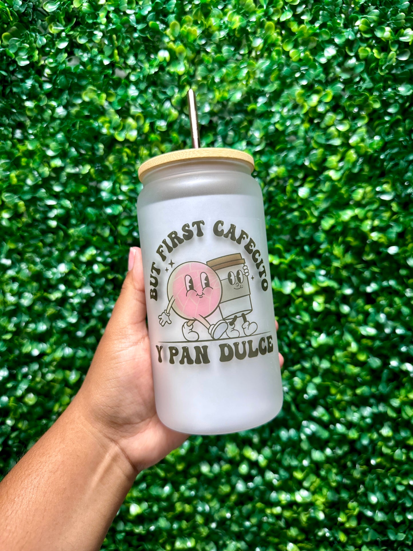 Cafecito y Pan Dulce Glass Cup, Latina 16oz Glass Cup